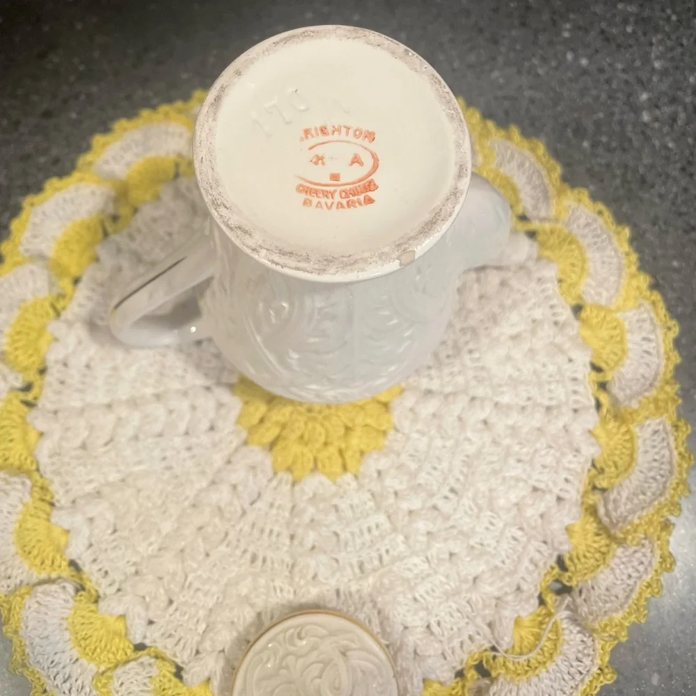 Rare VTG Erphila Brighton Cheery Chintz Mini Embossed Coffee Pot | 6”H | Repair